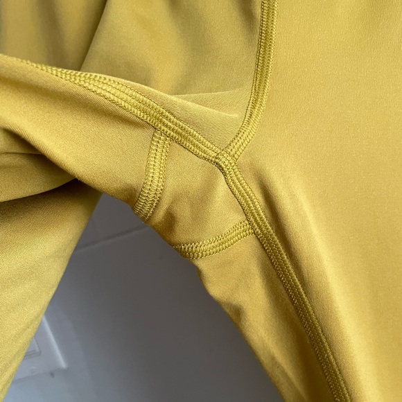 Girlfriend Collective Saturn FLOAT Ultralight Legging - Picture 4 of 4